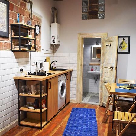 Loft-Style Apt On Virmenska Str Lviv Bagian luar foto