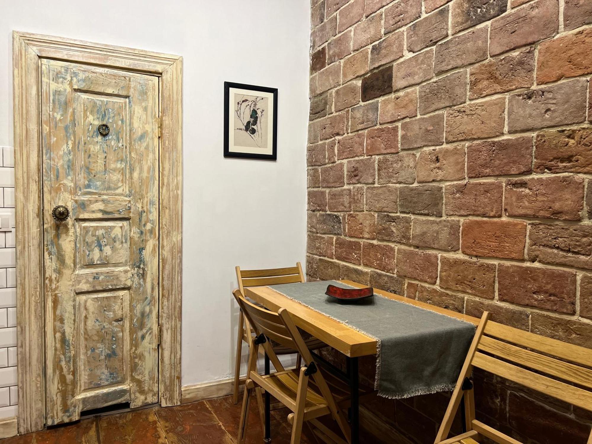 Loft-Style Apt On Virmenska Str Lviv Bagian luar foto