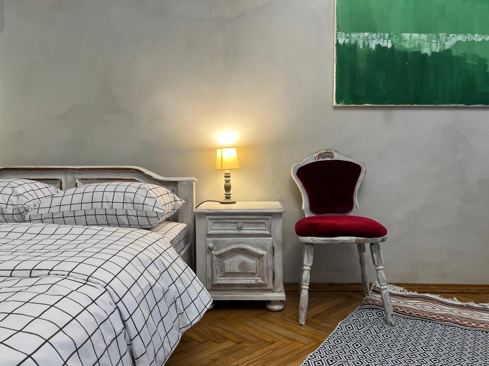 Loft-Style Apt On Virmenska Str Lviv Bagian luar foto