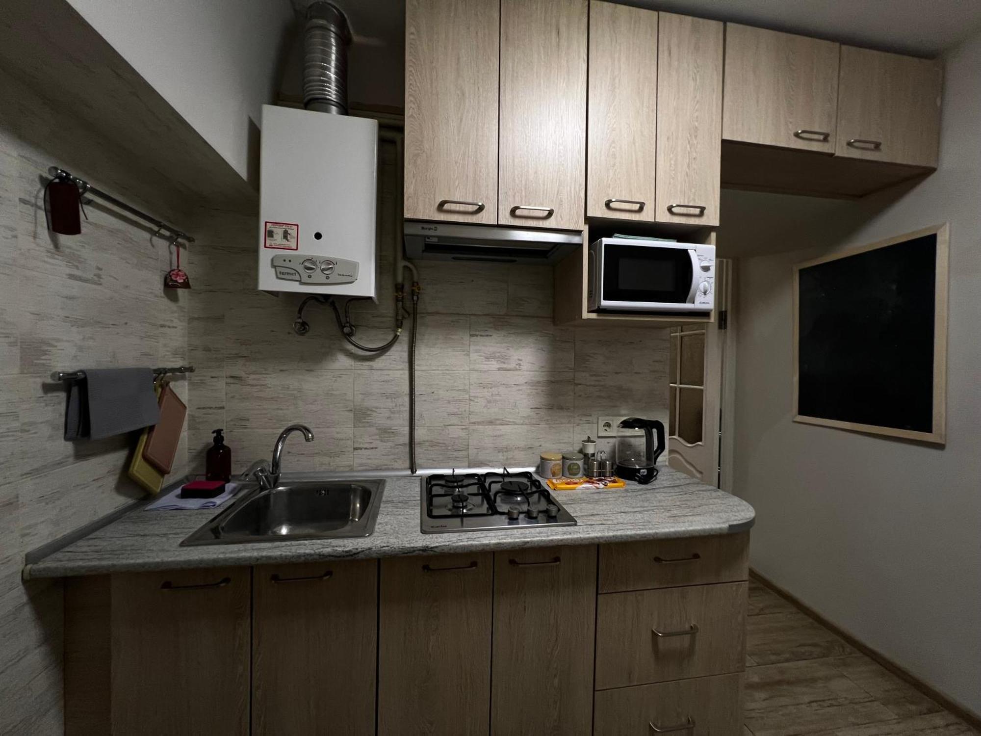 Loft-Style Apt On Virmenska Str Lviv Bagian luar foto