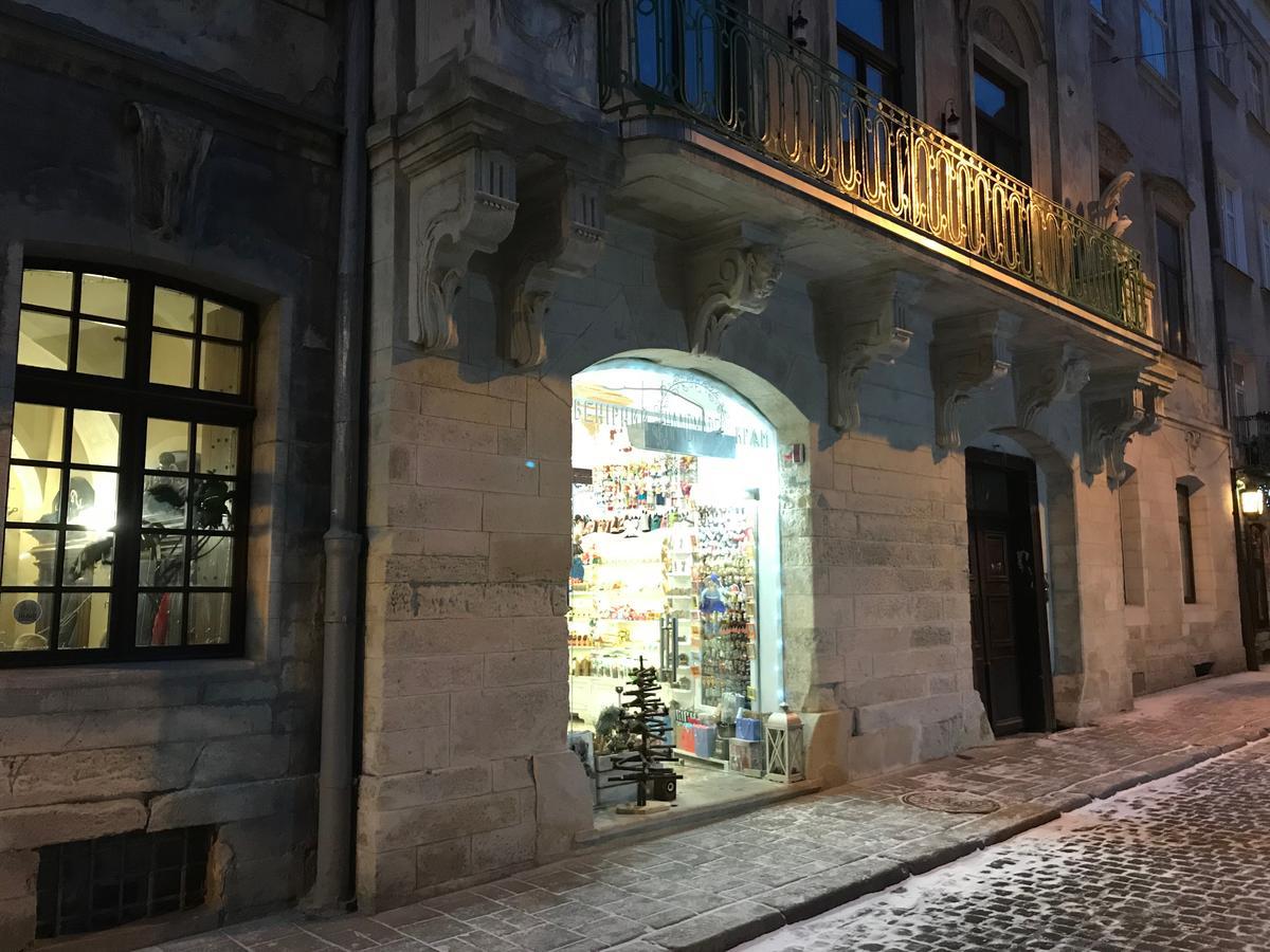 Loft-Style Apt On Virmenska Str Lviv Bagian luar foto