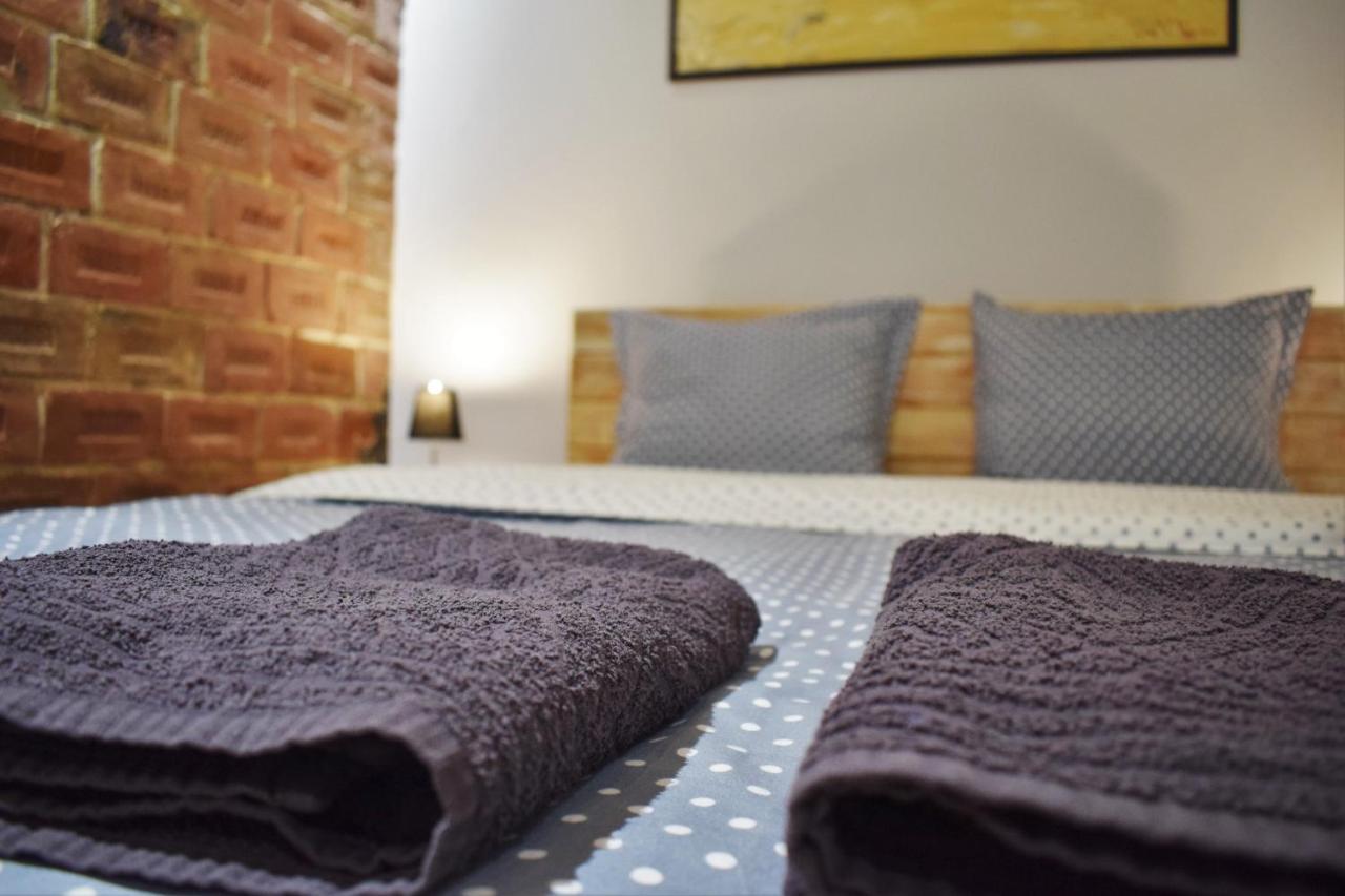 Loft-Style Apt On Virmenska Str Lviv Bagian luar foto